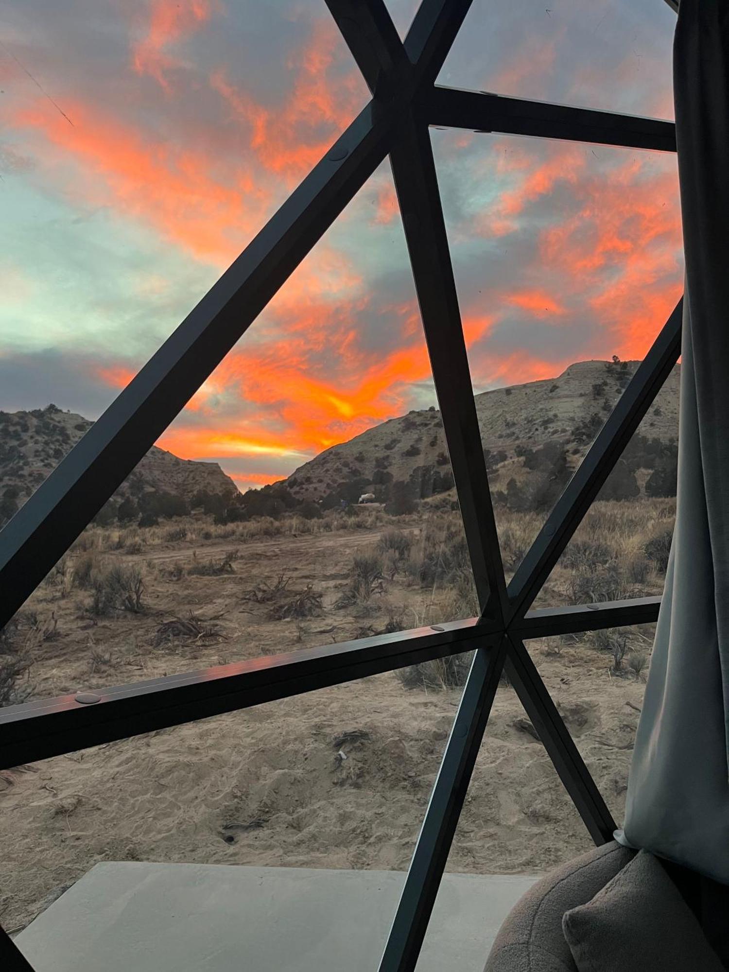 Clear Sky Resorts - Bryce Canyon - Unique Stargazing Domes 캐논빌 외부 사진