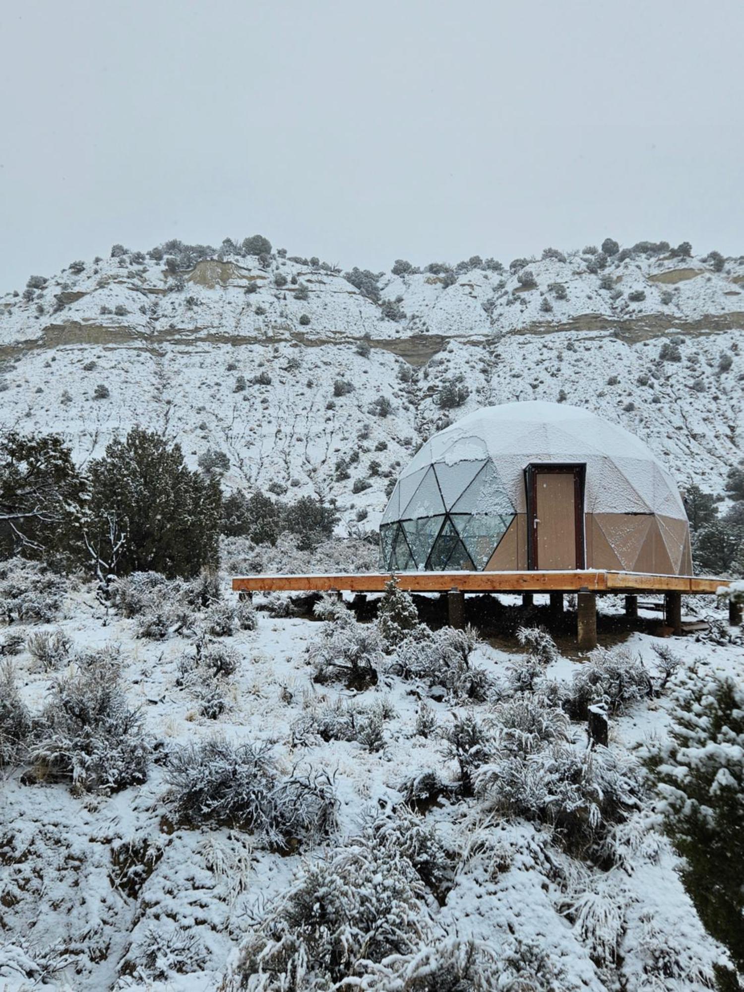 Clear Sky Resorts - Bryce Canyon - Unique Stargazing Domes 캐논빌 외부 사진