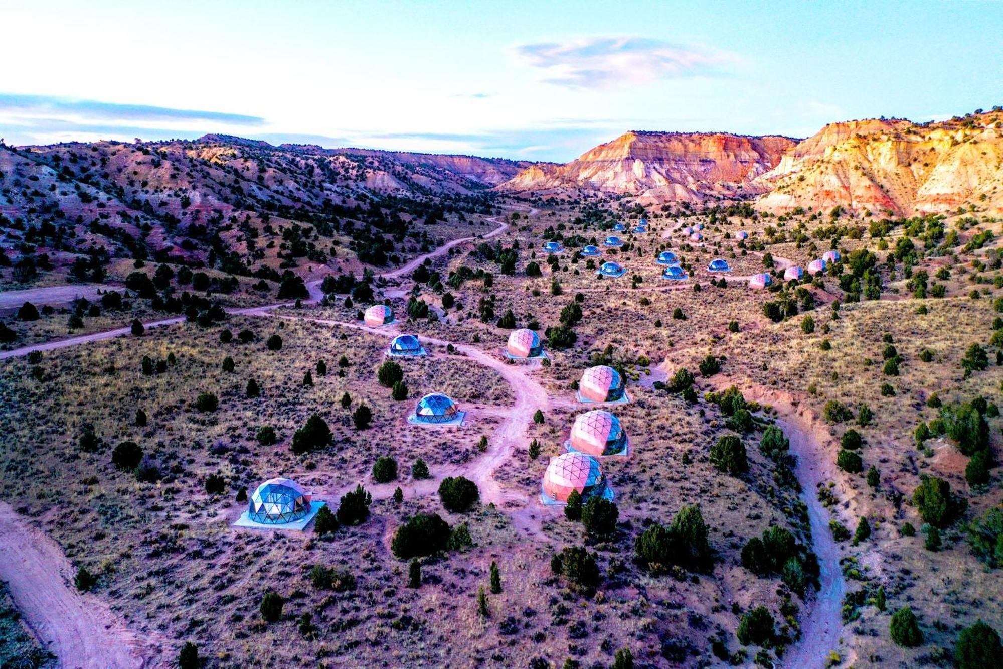 Clear Sky Resorts - Bryce Canyon - Unique Stargazing Domes 캐논빌 외부 사진